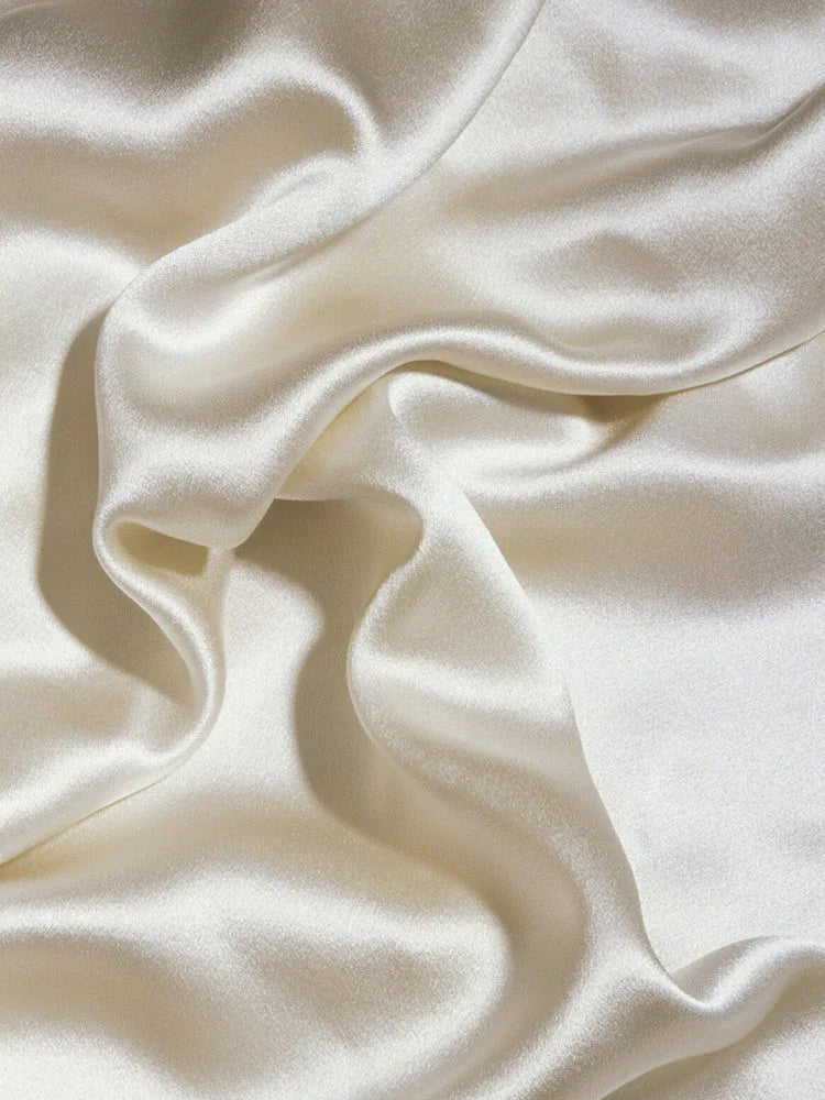 How to Care for Silk: 6 Essential Tips - JANCESILK
