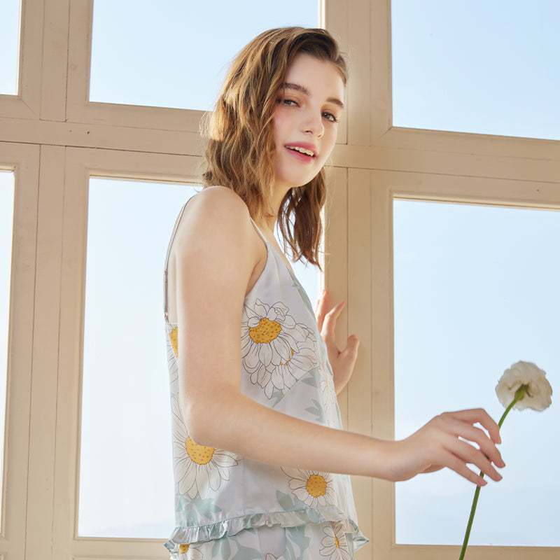Daisy print overalls set
