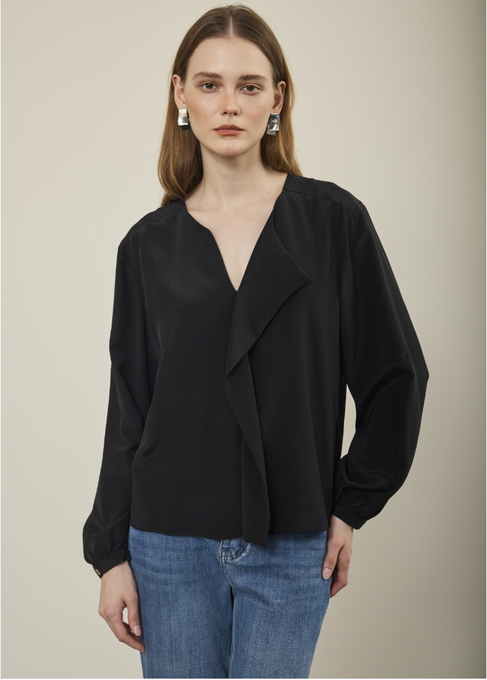 Metropolitan Wanderer Trench Coat