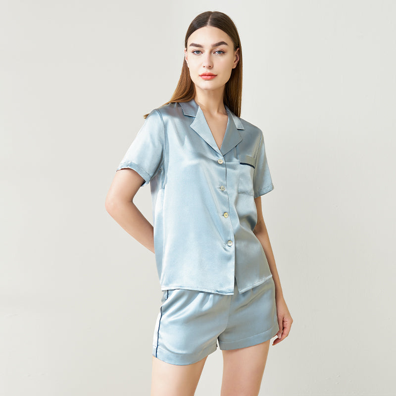 Casual short-sleeved shorts silk suit