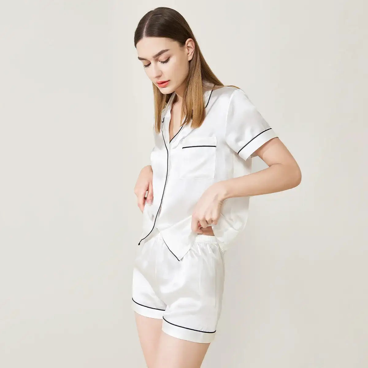 Ensemble short classique à manches courtes en soie