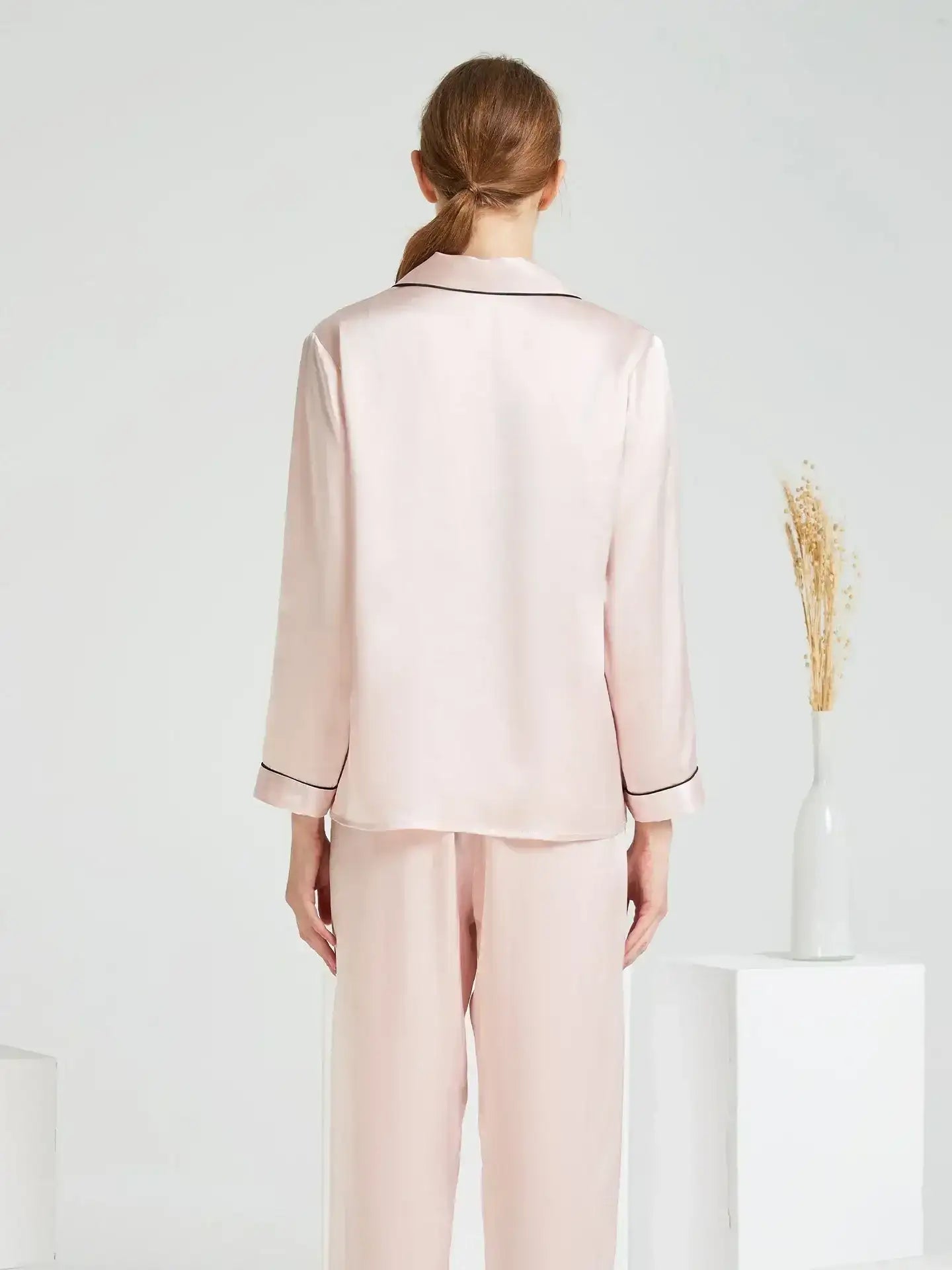 19 Momme Classic Silk Long Sleeve Long Pants Pajama Set