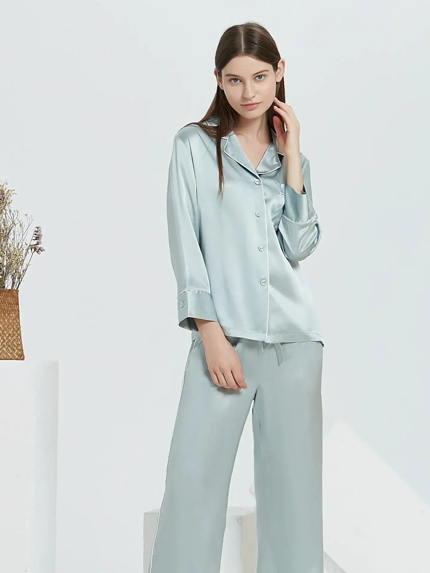 22 Momme Fashionable Long-sleeved and Long-pants Silk Suit - JANCESILK