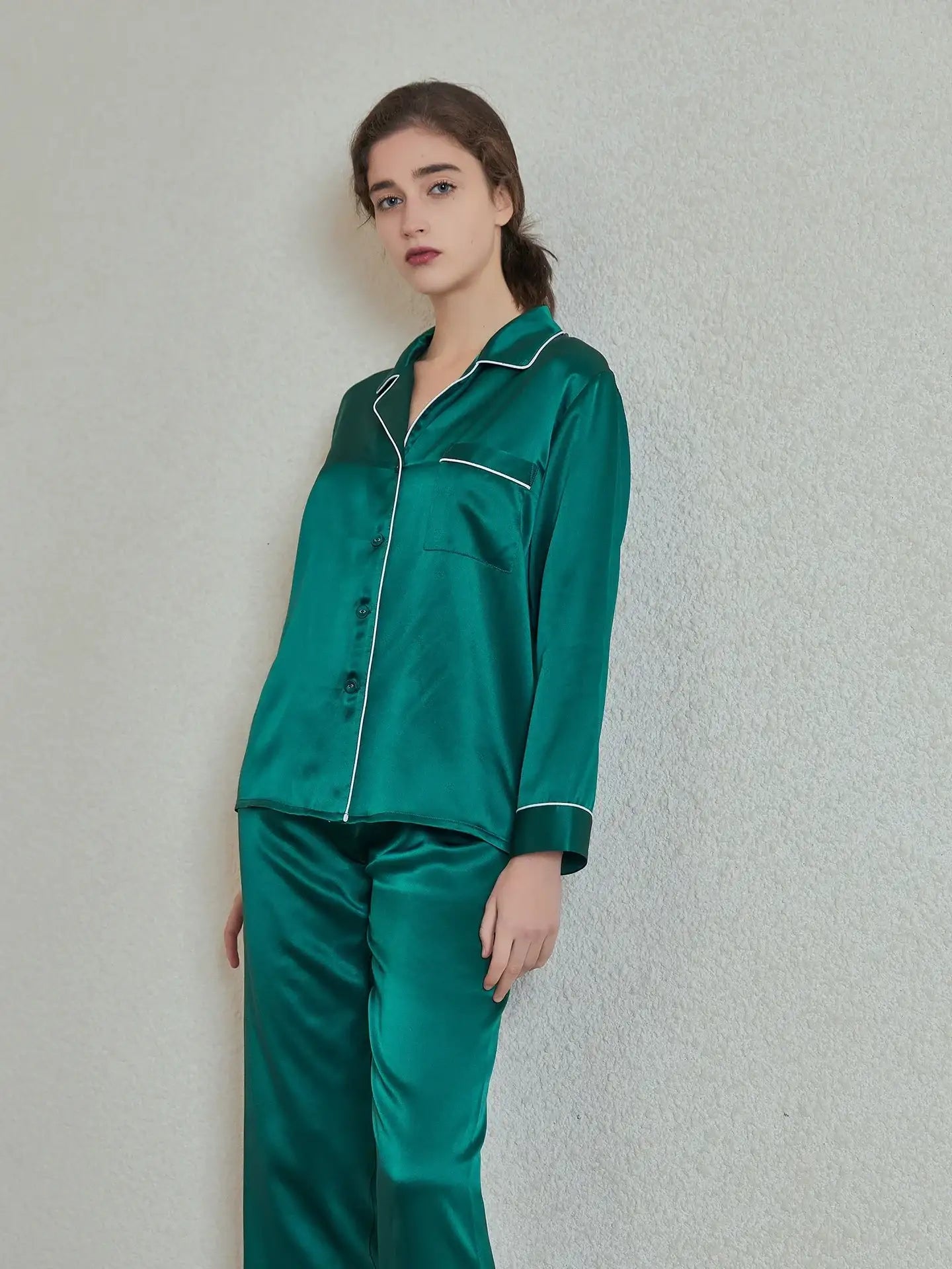 19 Momme Classic Silk Long Sleeve Long Pants Pajama Set