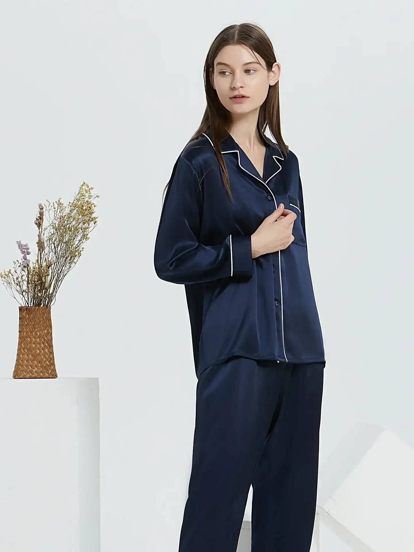 19 Momme Classic Silk Long Sleeve Long Pants Pajama Set