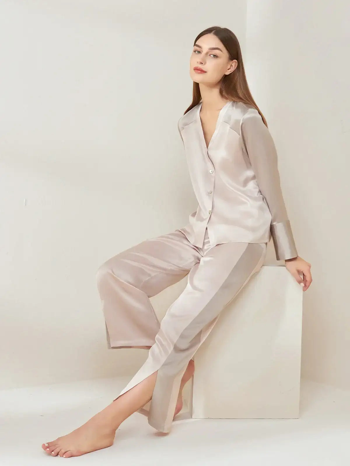 V-neck Colorblock Long-sleeved Trousers Suit - JANCESILK