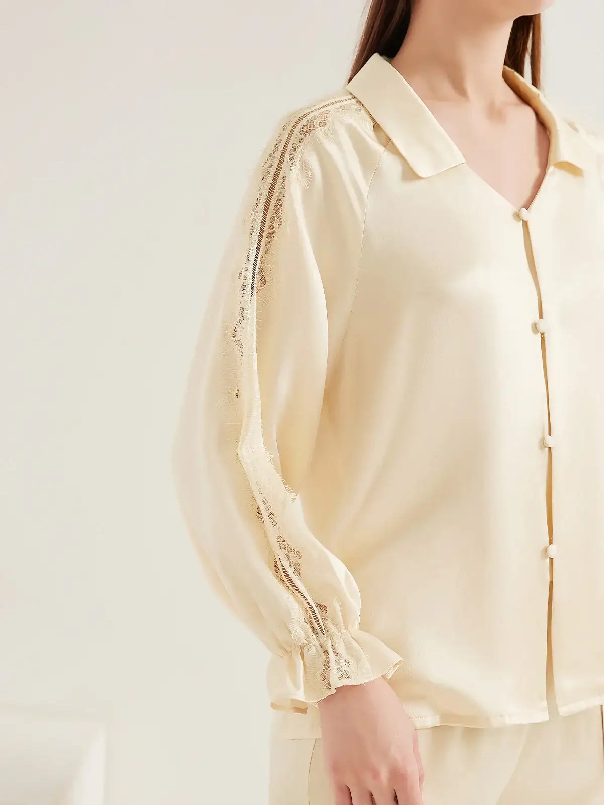 Lace Raglan Sleeve Suit - JANCESILK