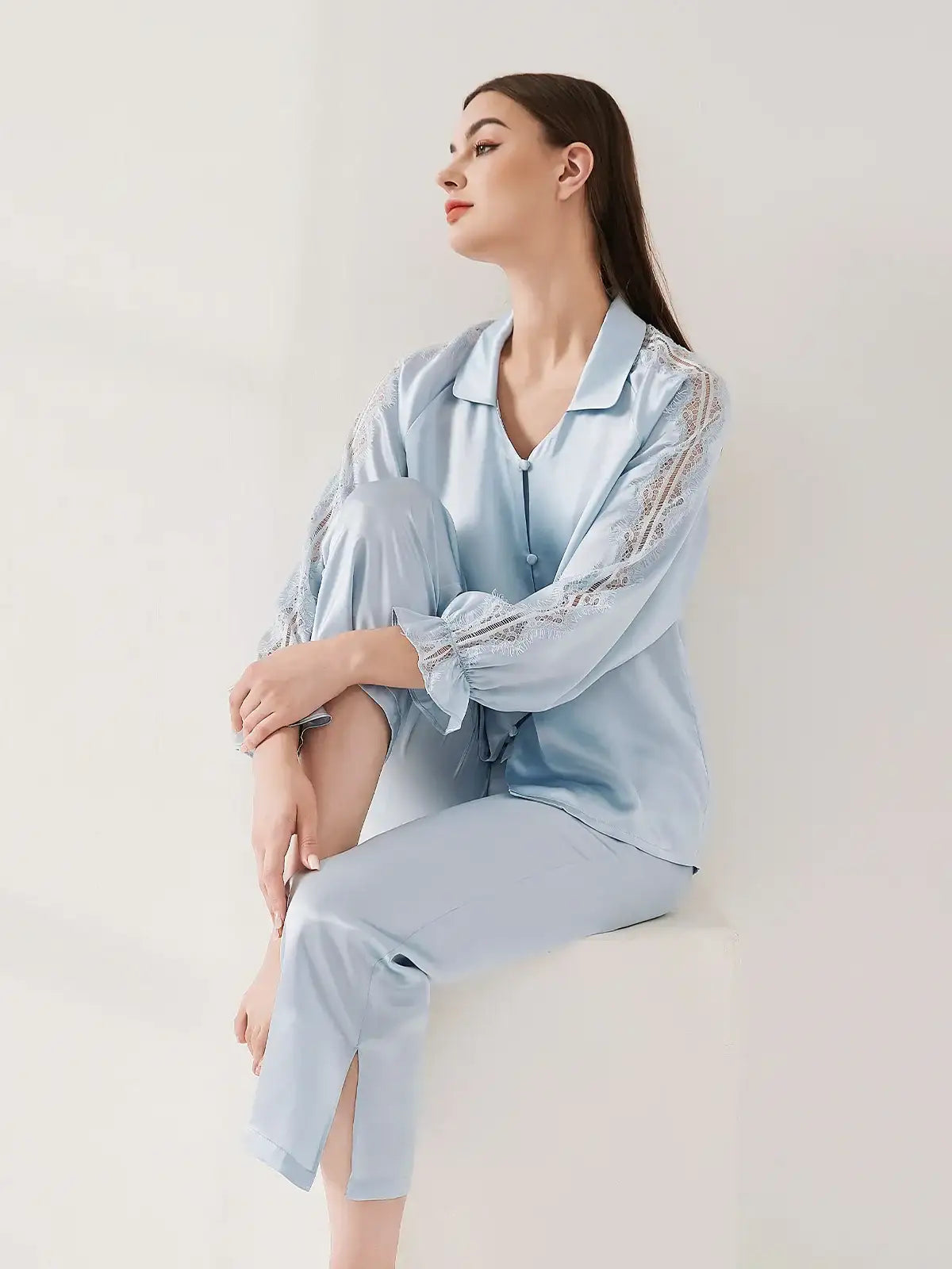 Lace Raglan Sleeve Suit - JANCESILK