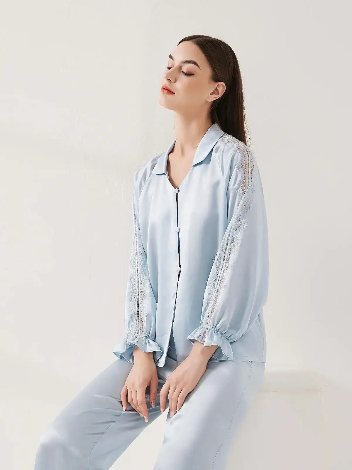 Lace Raglan Sleeve Suit - JANCESILK