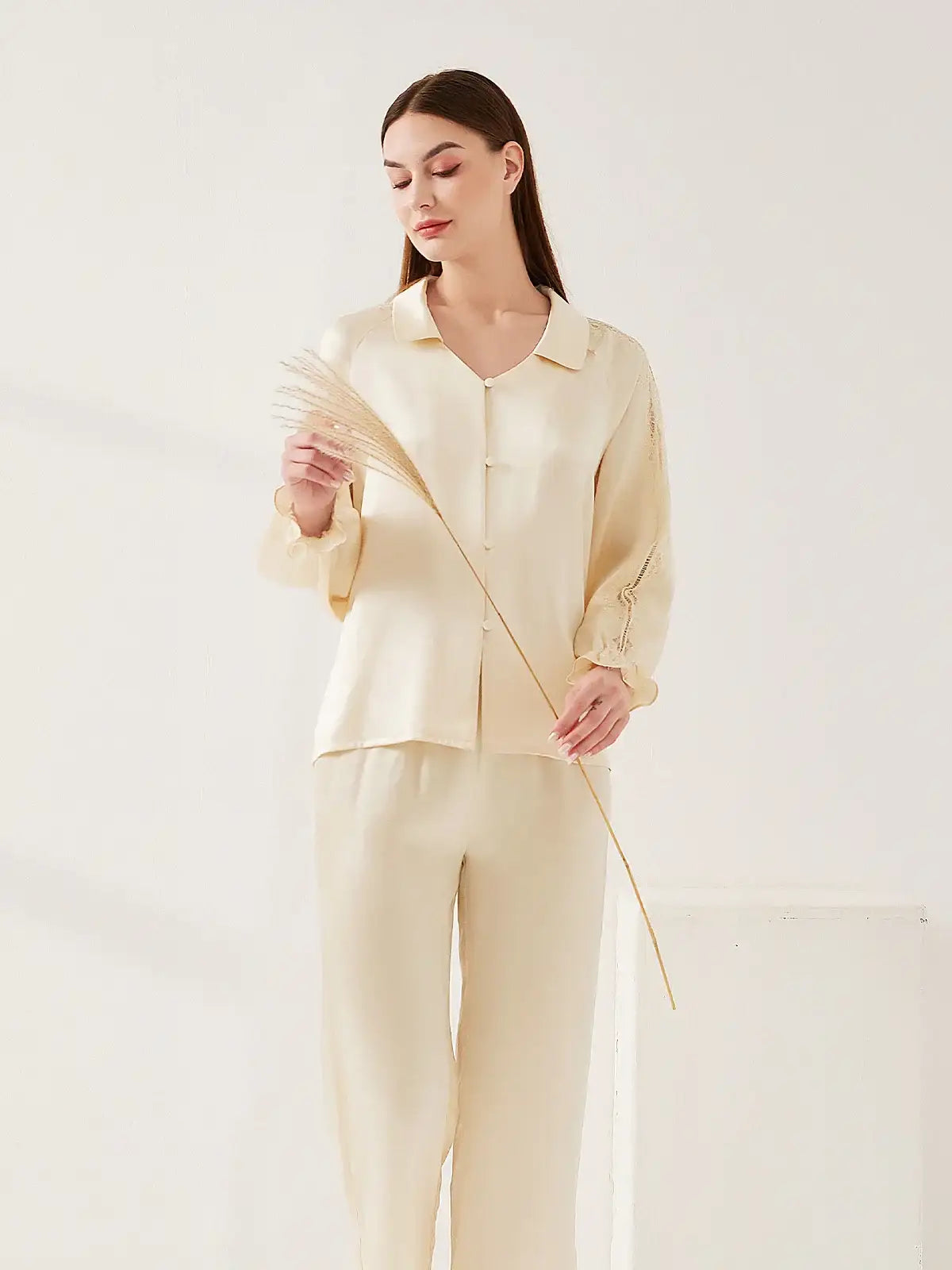 Lace Raglan Sleeve Suit - JANCESILK