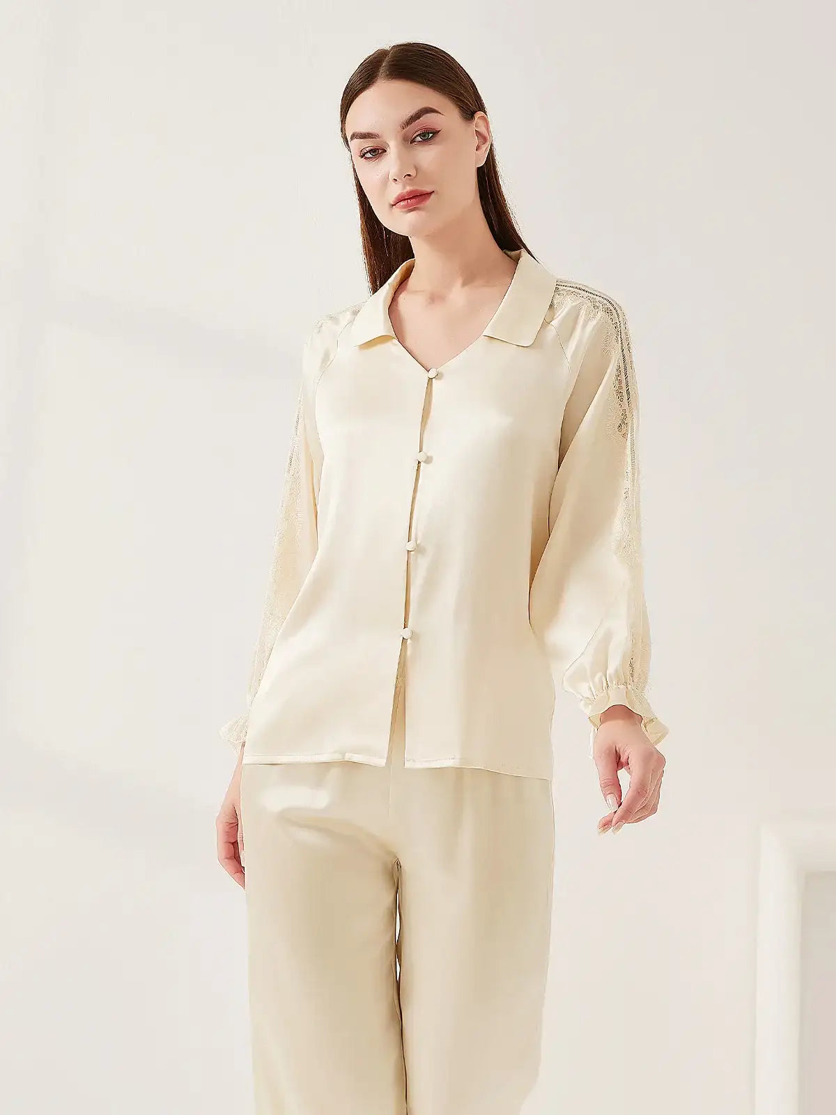 Lace Raglan Sleeve Suit - JANCESILK