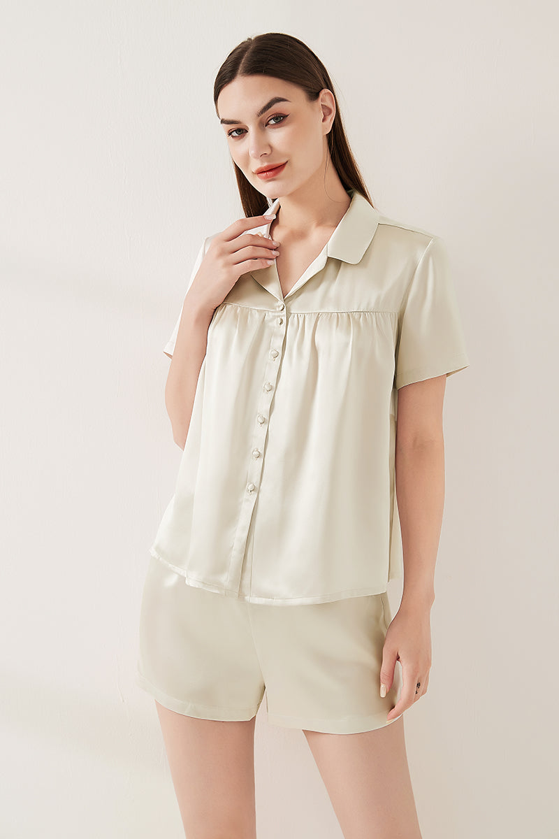 Silk short-sleeved shorts suit