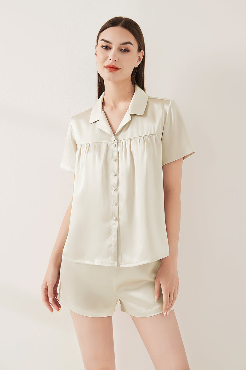 Silk short-sleeved shorts suit