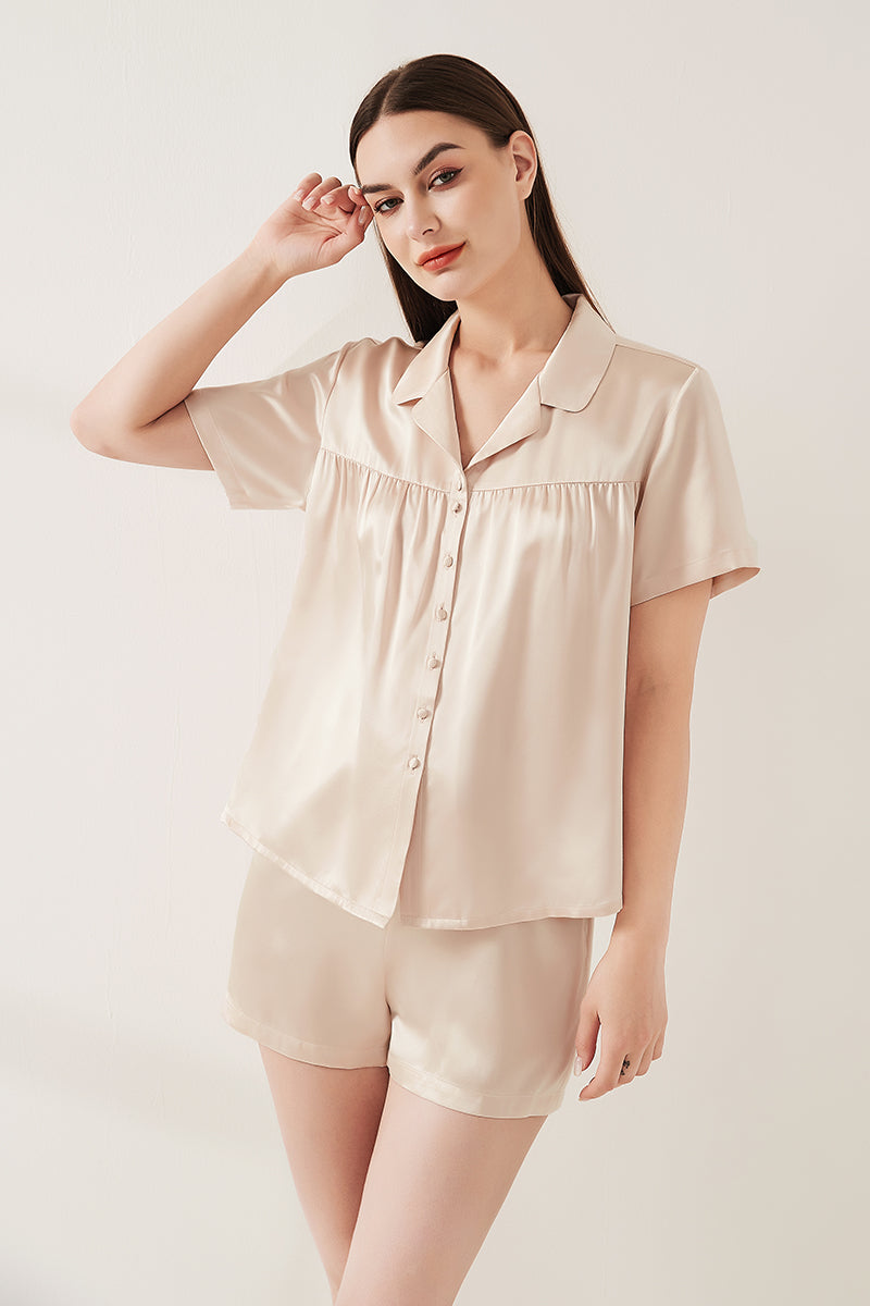 Silk short-sleeved shorts suit