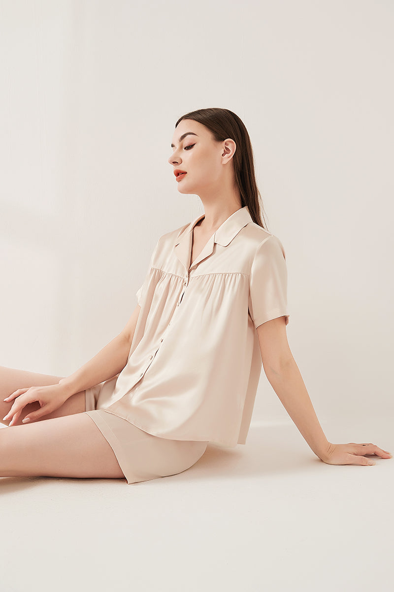 Silk short-sleeved shorts suit