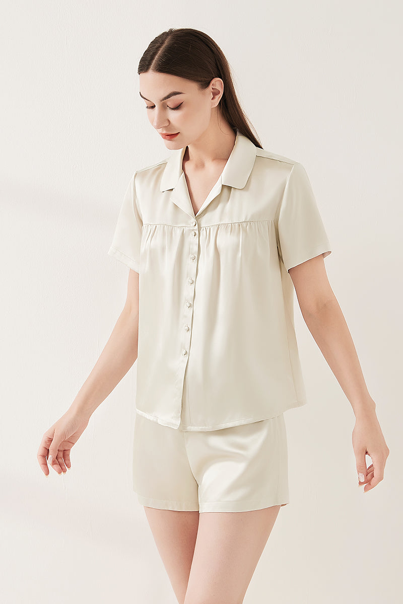 Silk short-sleeved shorts suit