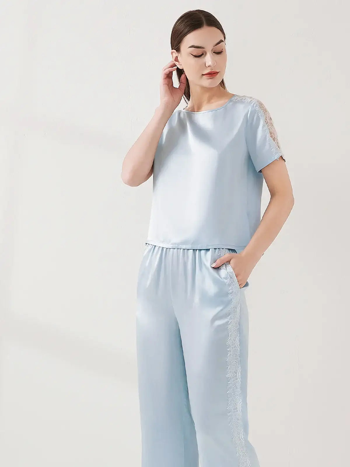Lace Patchwork Short-sleeved Trousers Suit - JANCESILK