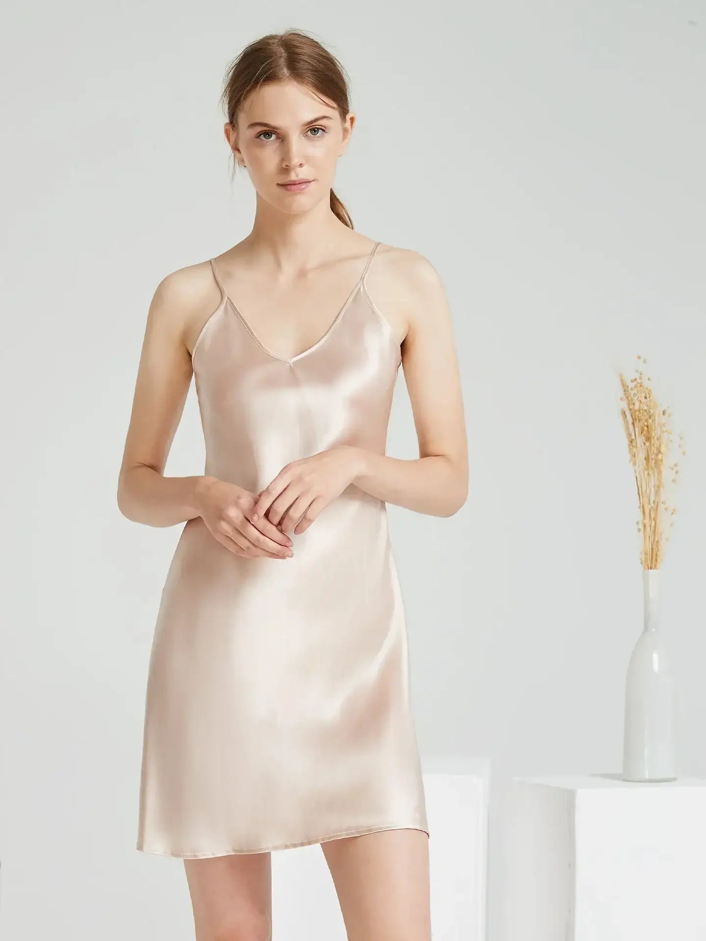 Silk V-neck Suspender Skirt