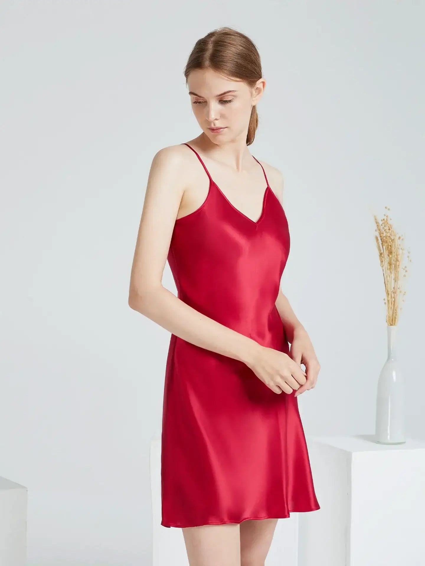 Silk V-neck Suspender Skirt