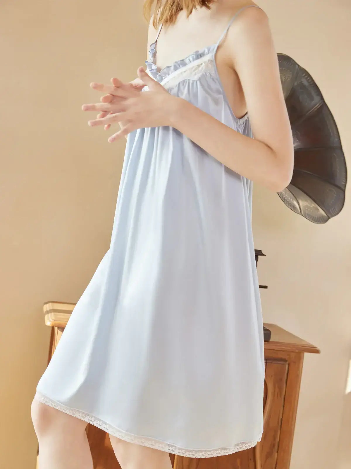 Lace splicing flowing camisole dress - JANCESILK