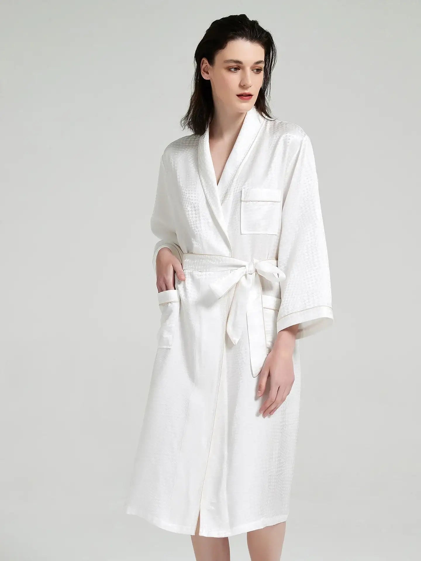 Houndstooth Silk Robe