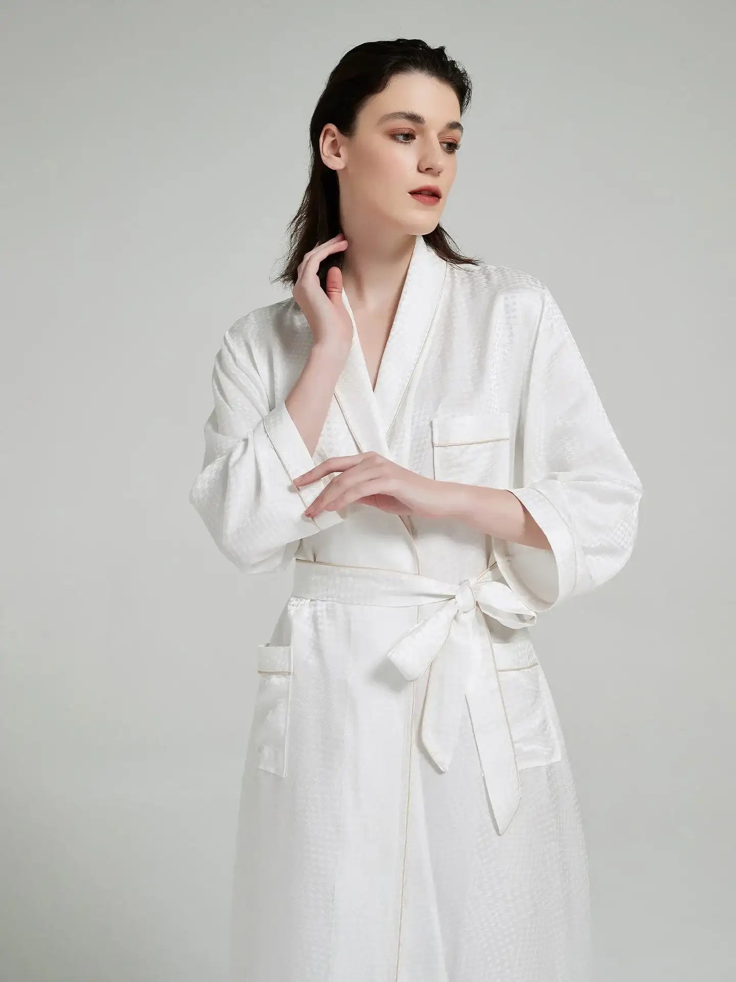 Houndstooth Silk Robe