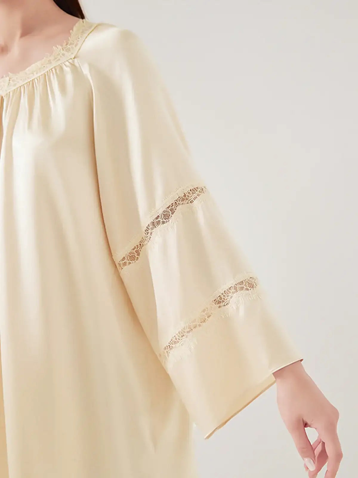 Lace pleated nightdress - JANCESILK