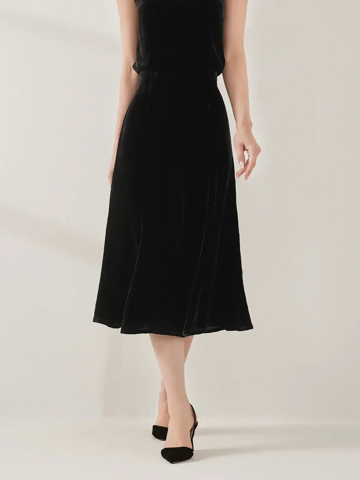 Silk Velvet Maxi Skirt #color_Black