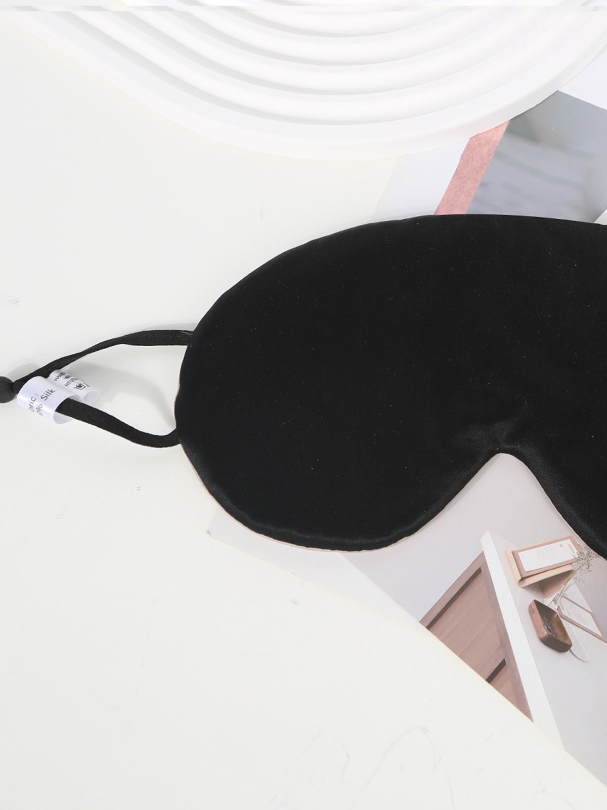 Ultra-thin ear-hanging silk eye mask