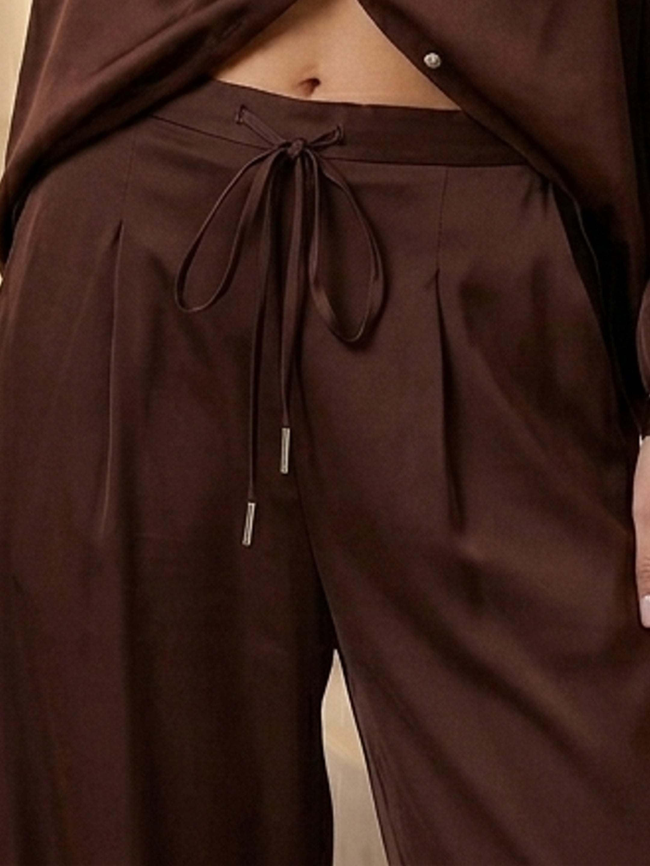 22 Momme Silk Wide Leg Pants #color_Chocolate