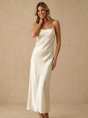 Classic Scoop Neck Mulberry Silk Slip Dress#color_Ivory White