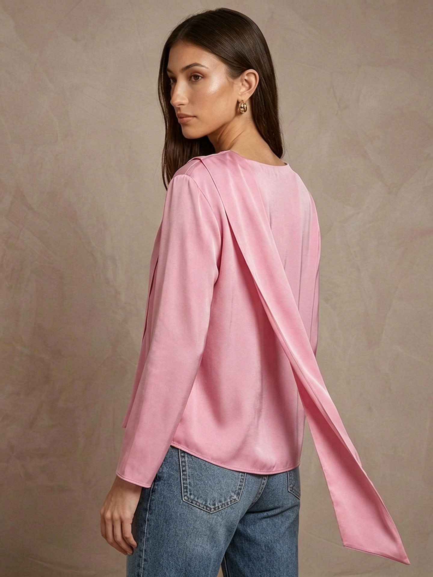 19 Momme Stretch Silk Scarf-Neck Blouse#color_Pink