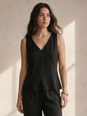 Silk V-Neck Sleeveless Top#color_Black