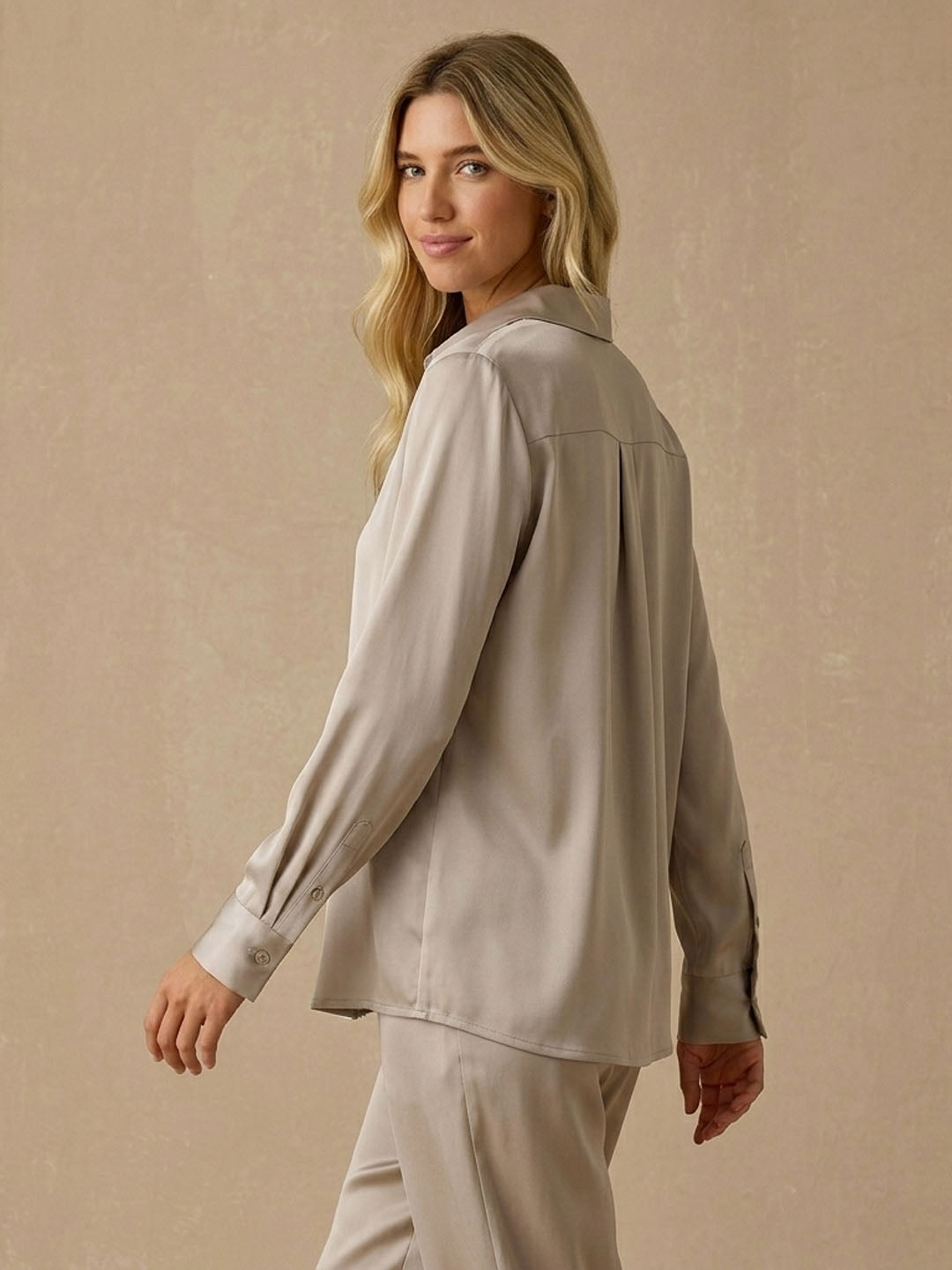 22 Momme Washable Silk Classic Shirt #color_Grey