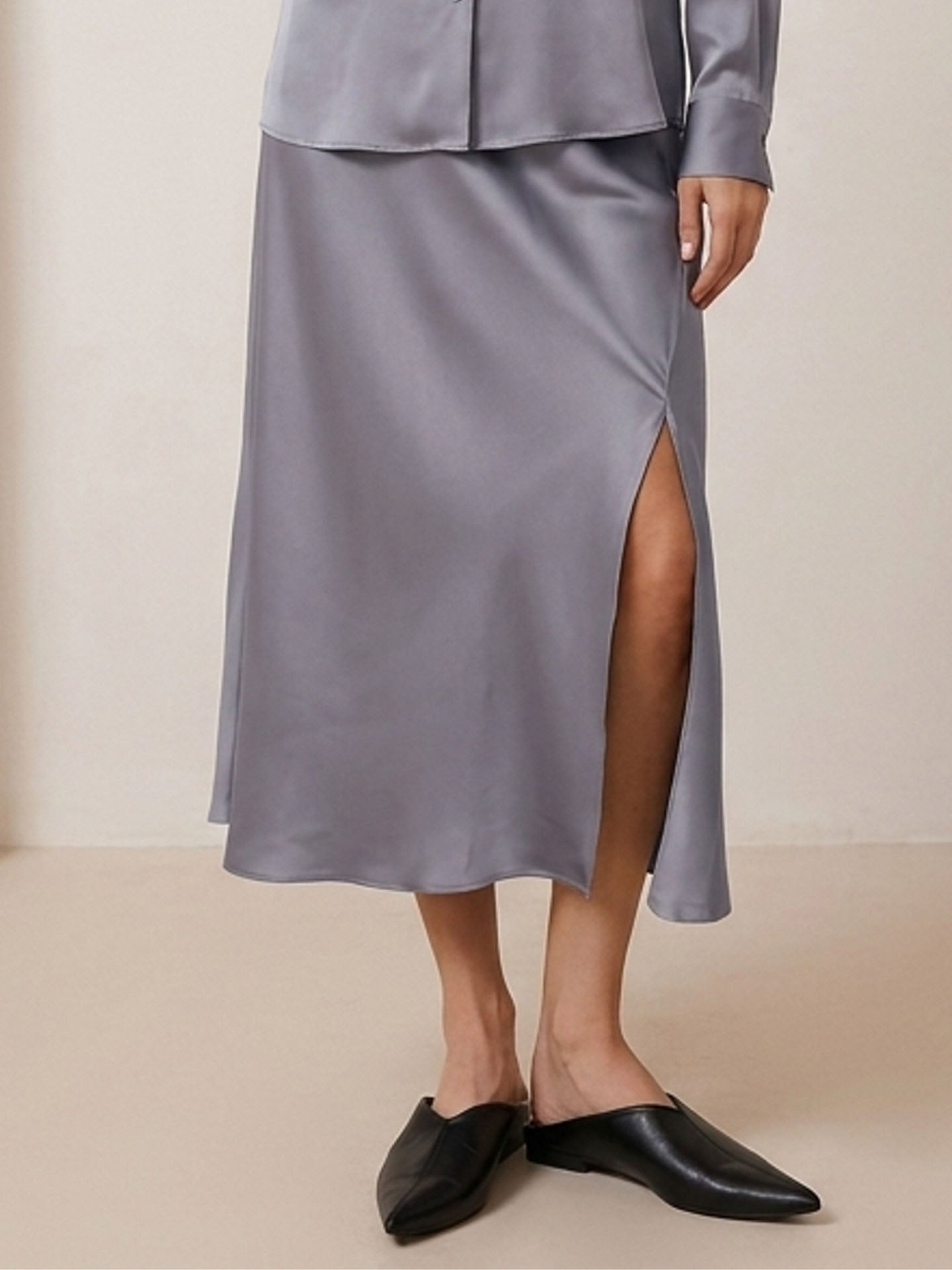 22 Momme Silk Slip Skirt #color_Blue Grey