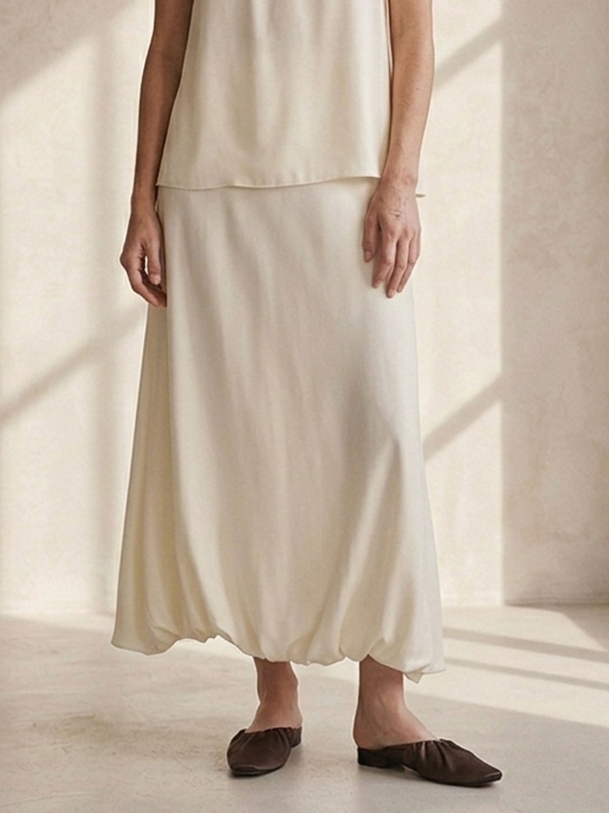 Silk Twill Balloon Bubble Midi Skirt#Ivory White