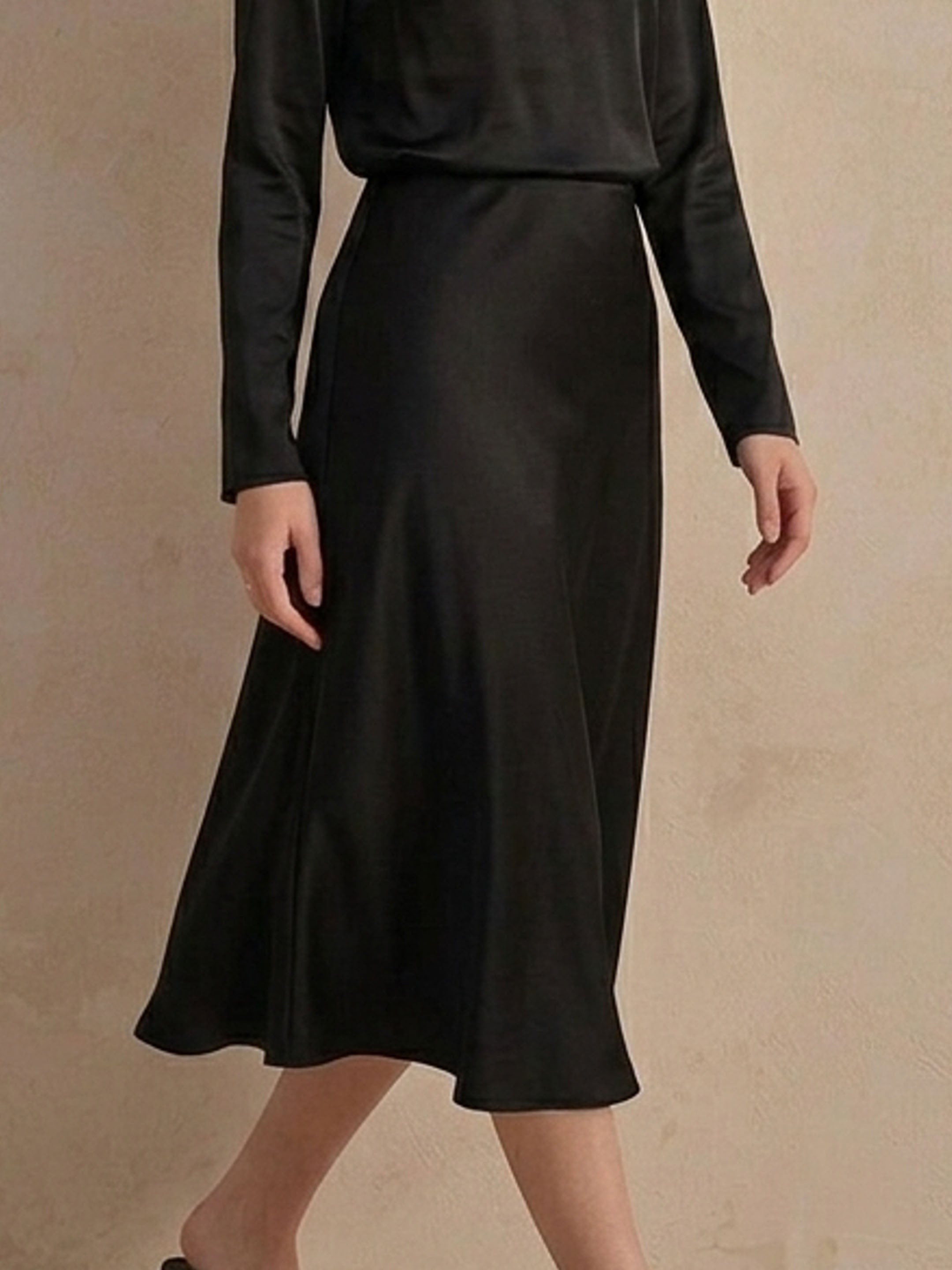 Elastic Back Heavy Silk Satin Midi Skirt#Black
