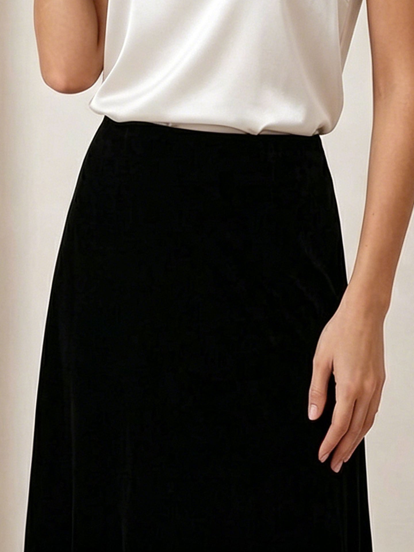Luxurious Silk Velvet Elegant Midi Skirt#color_Black