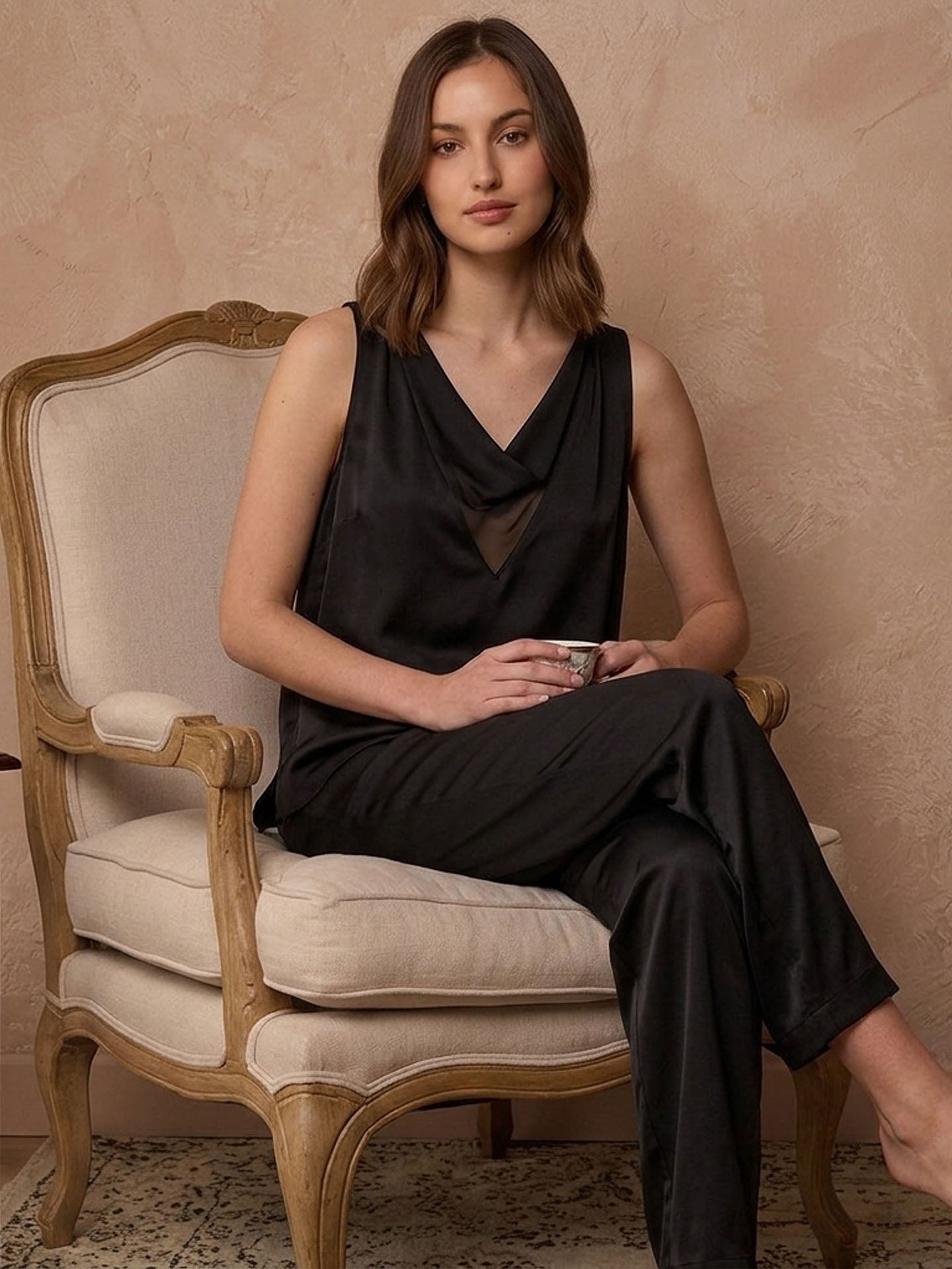 23 Momme Silk Cowl Neck Tank#color_Black