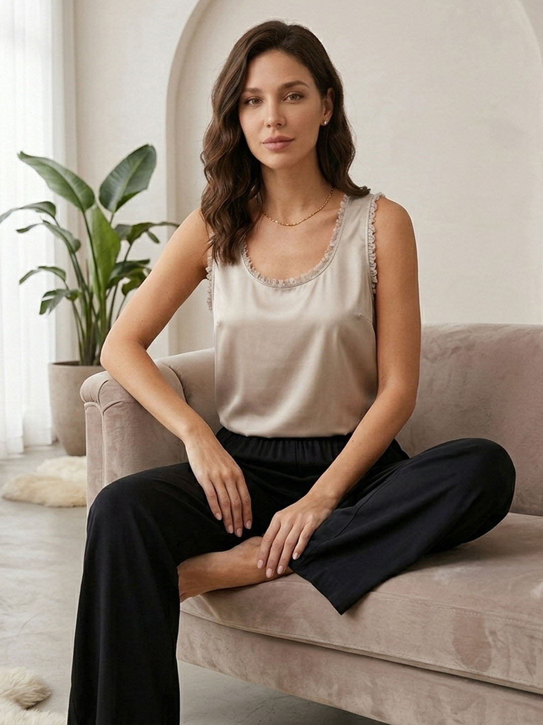 22 Momme Silk Raw Edge Tank #color_Soft Gray White