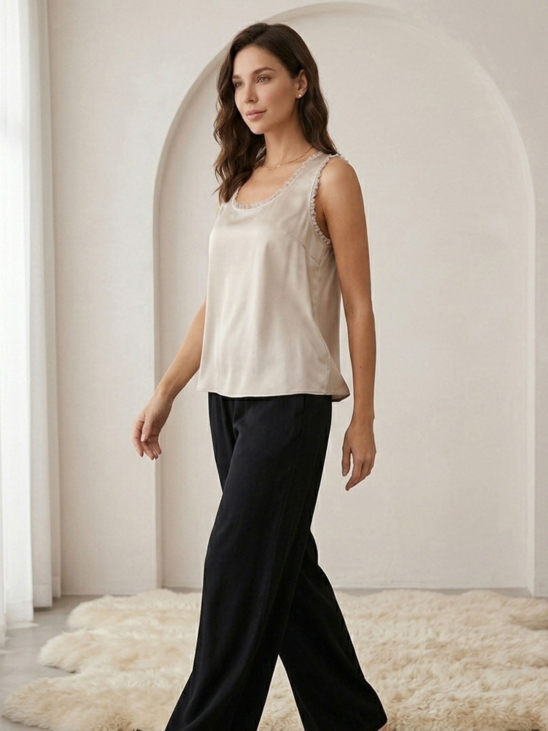 22 Momme Silk Raw Edge Tank #color_Soft Gray White