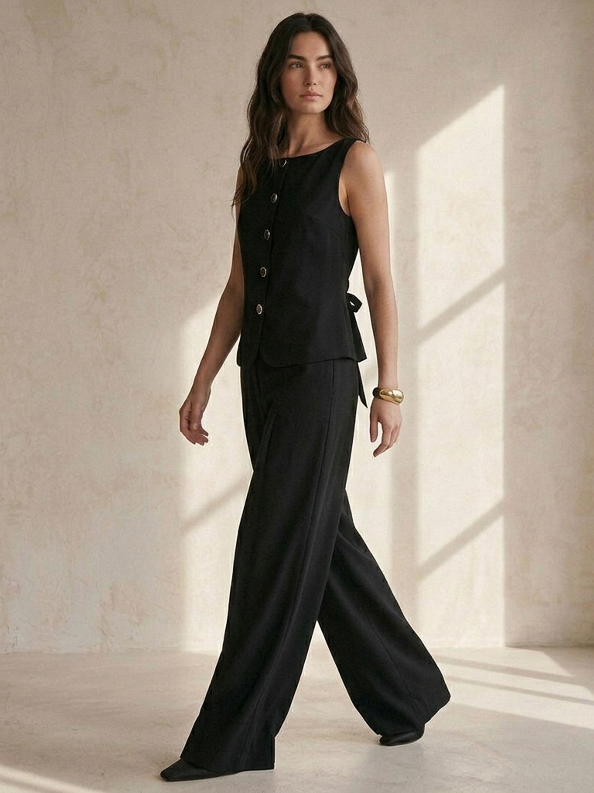 22 Momme Silk Button Vest #color_Black