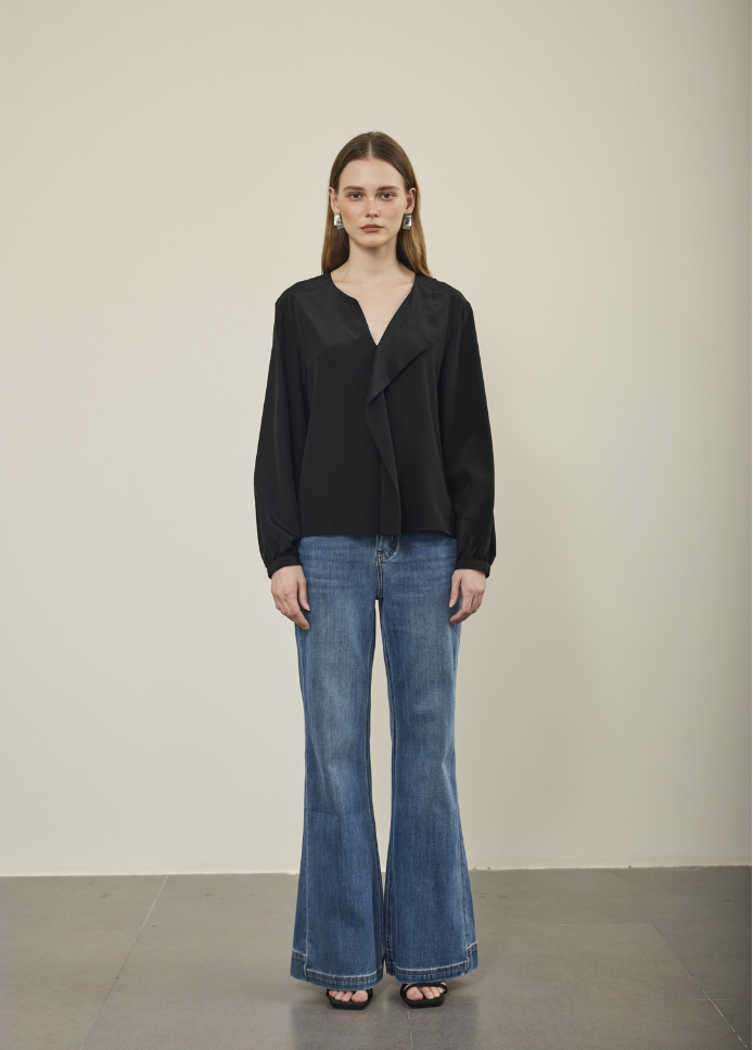 Metropolitan Wanderer Trench Coat