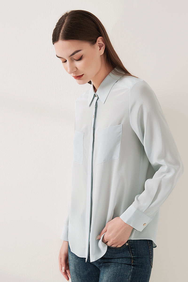 Simple silk crepe de chine shirt with concealed buttons