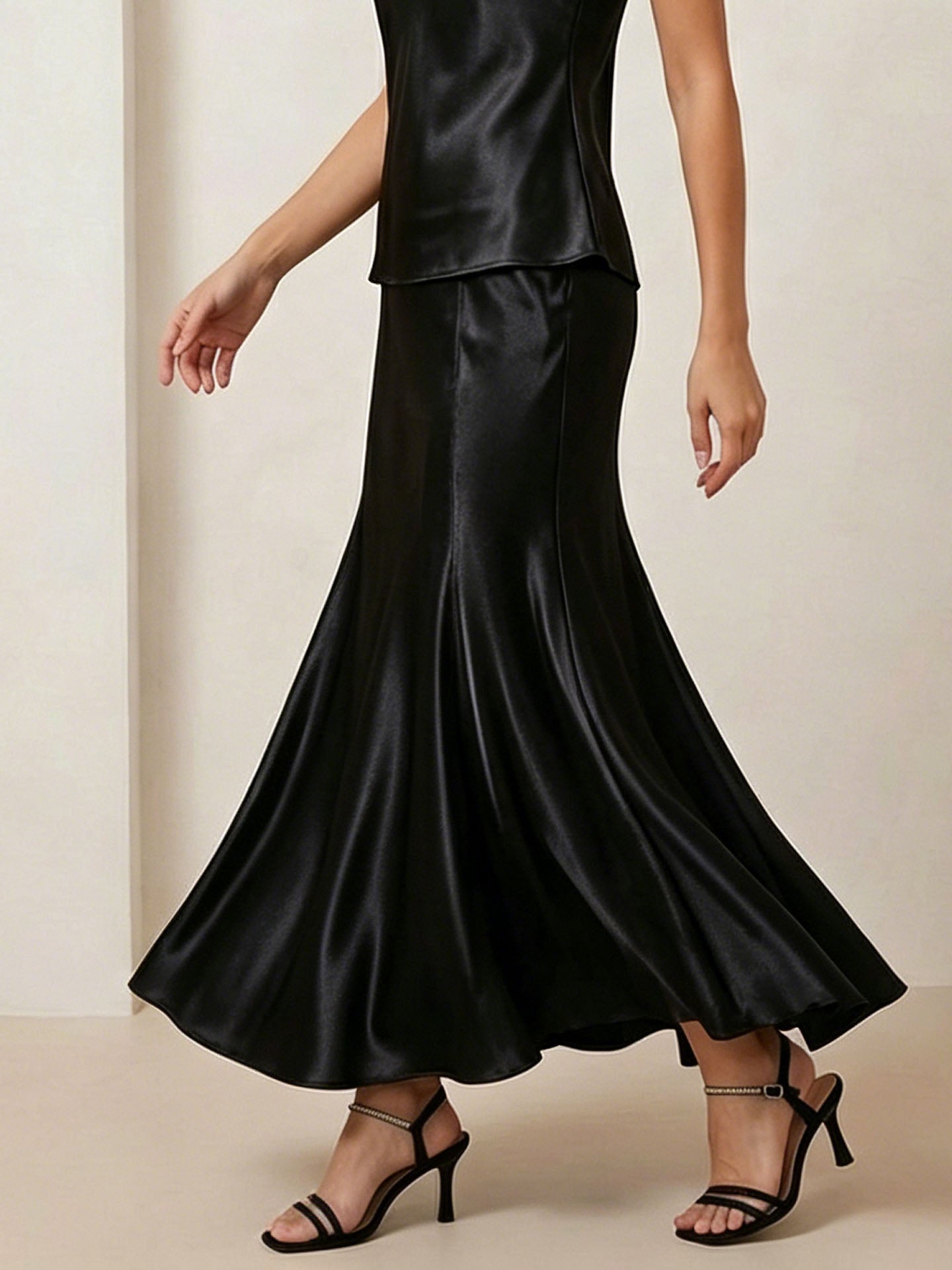 22mm Heavy Silk Satin Classic Fishtail Midi Skirt#color_Black