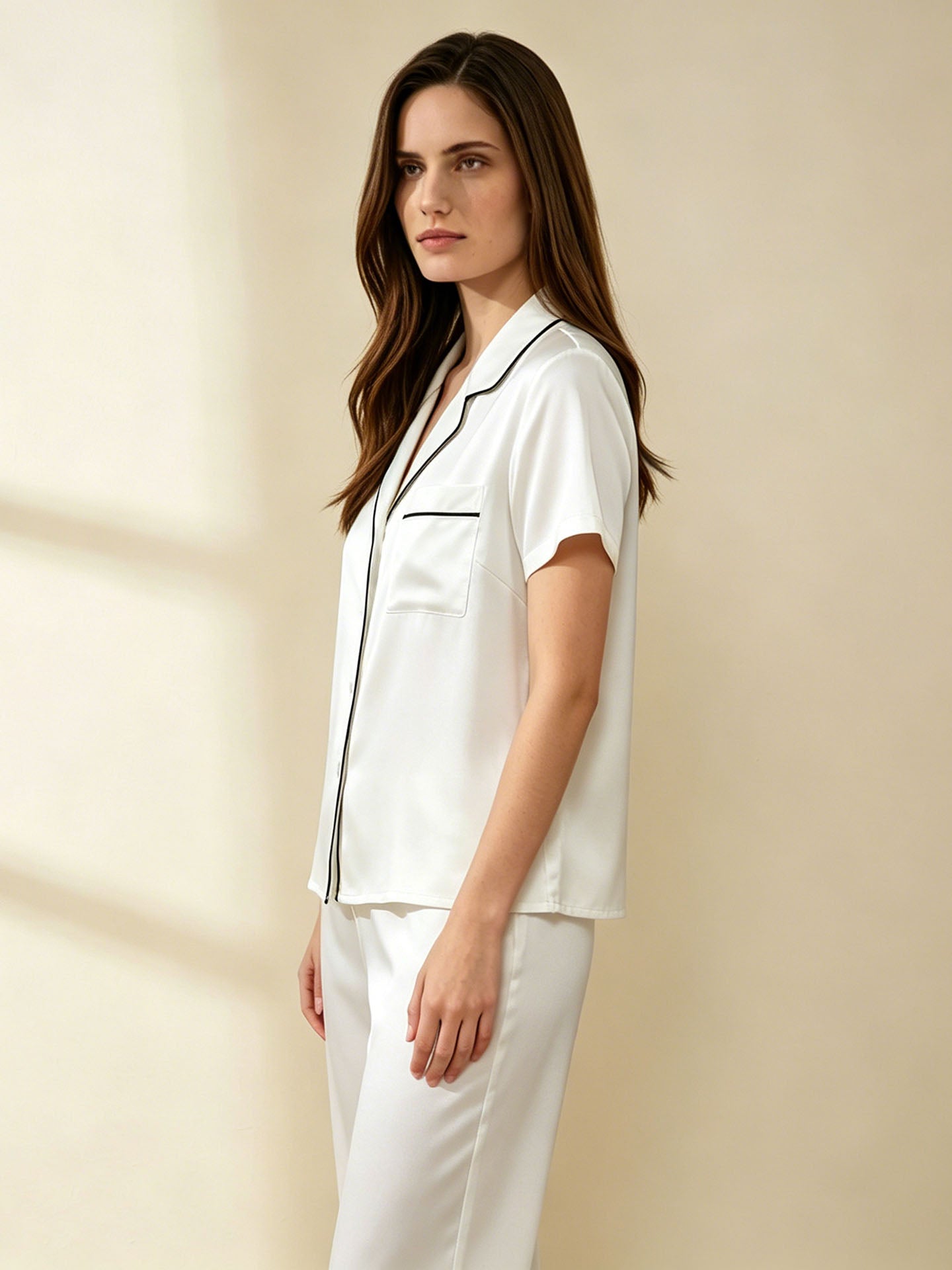 Silk Short-sleeved Trousers Suit #color_White