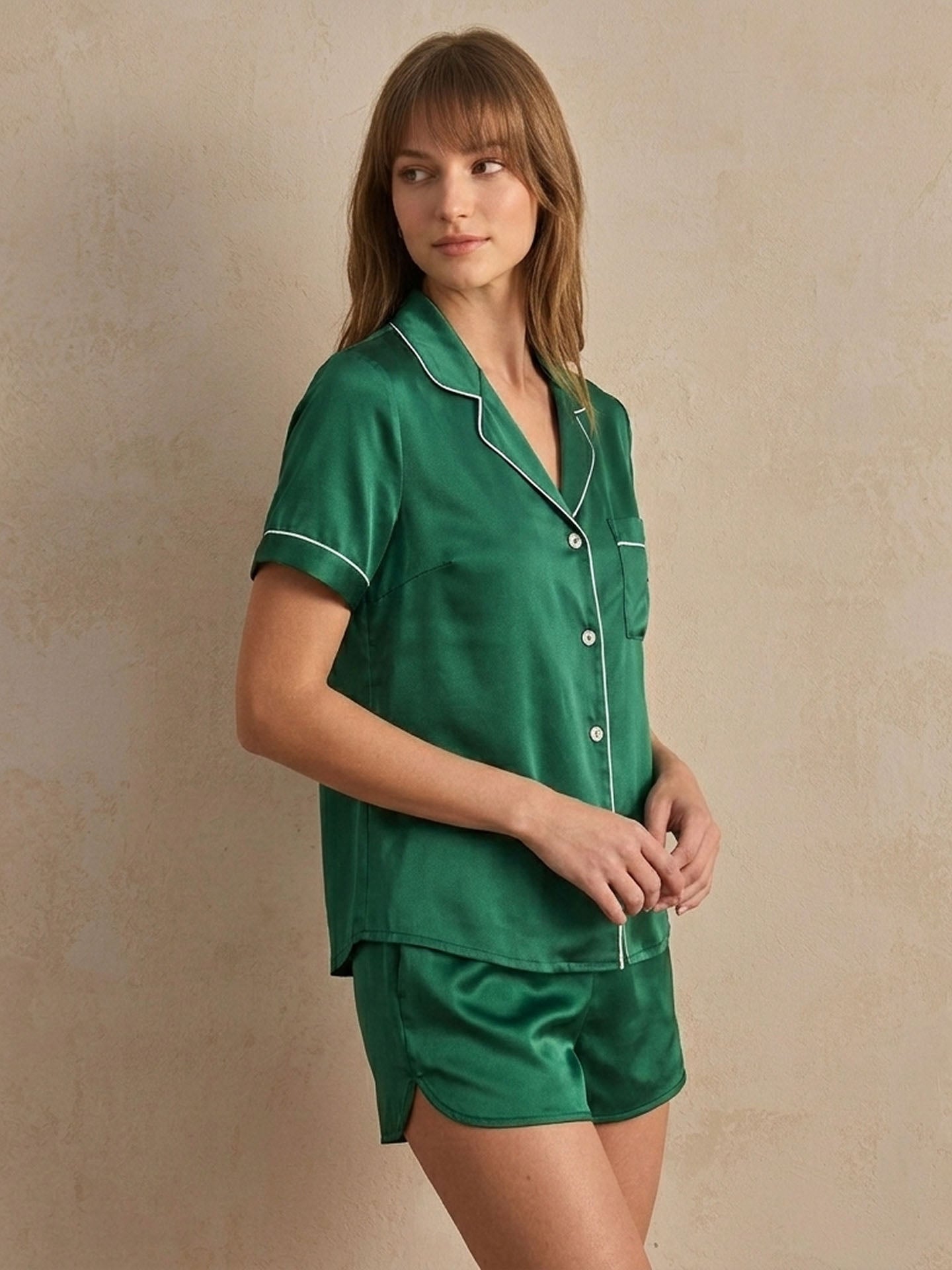 Pocket-style Short-sleeved Shorts Silk Suit#color_Dark Green