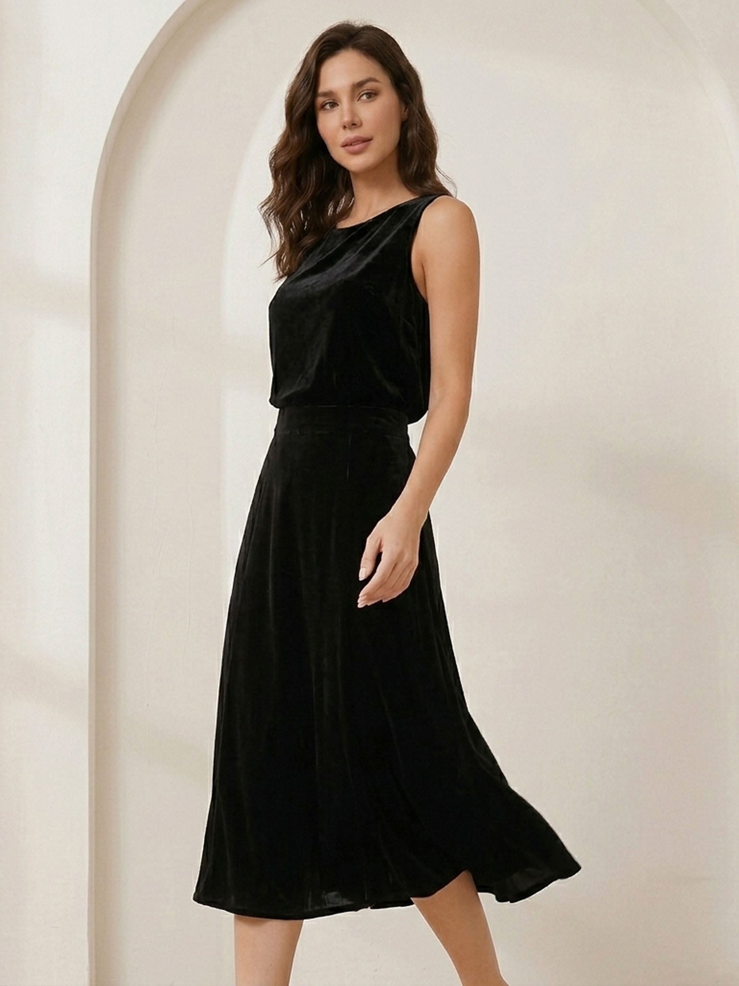 Silk Velvet Maxi Skirt #color_Black