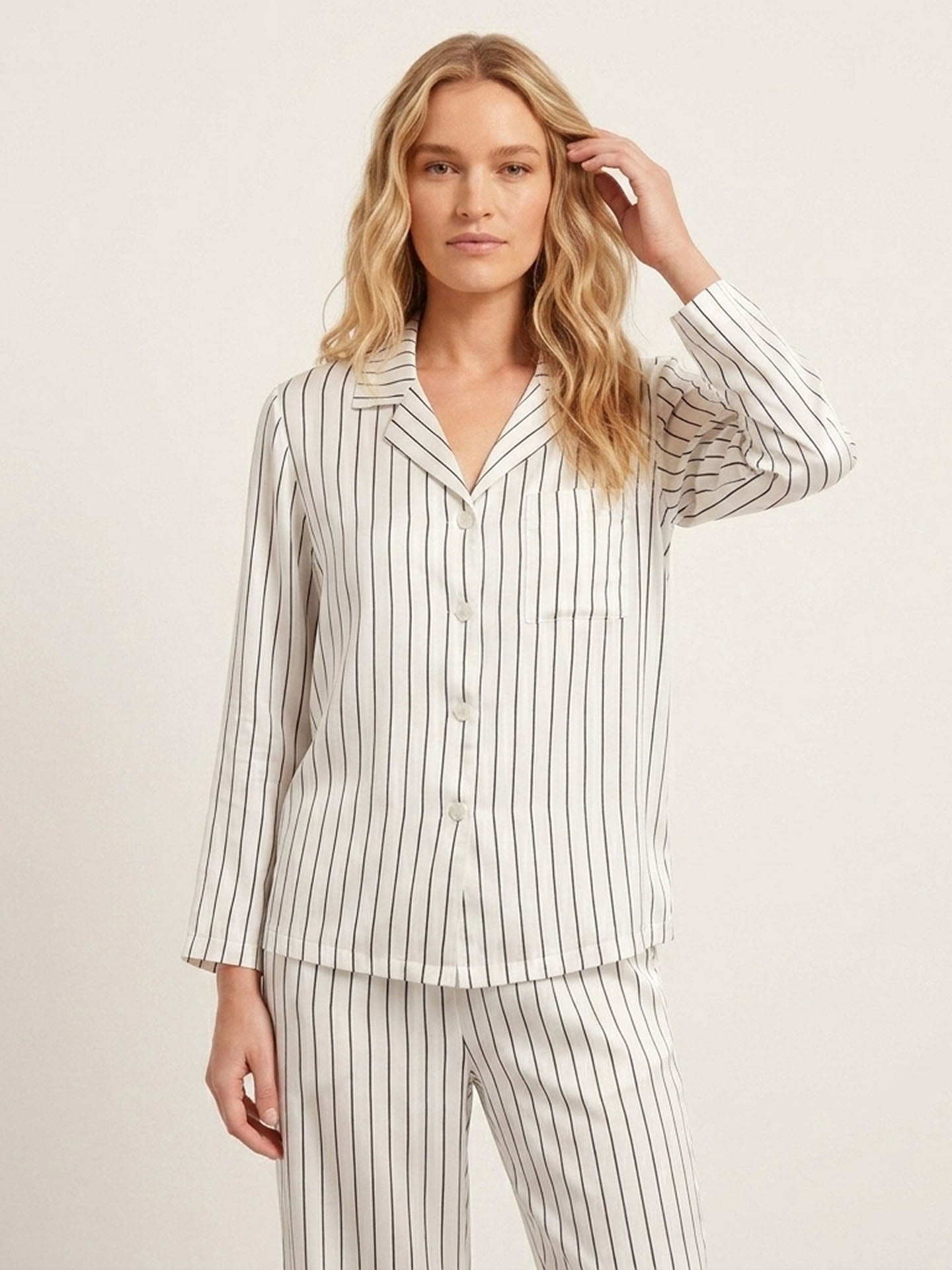 Stripe Print Long-sleeved Trousers Suit #color_White