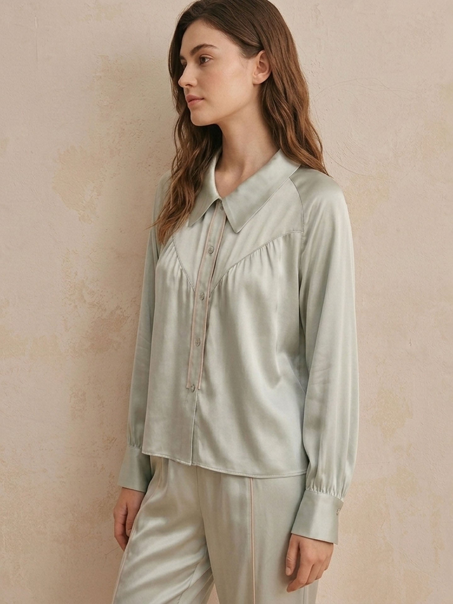 Curved Split Raglan Sleeve Long Sleeve Trousers Set #color_Light Grey